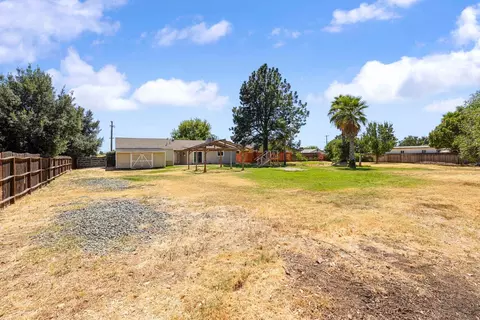 907 Ayers Ln, Galt, CA 95632 photo 32