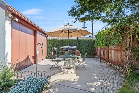 Exterior - 405 Myrtle Ave, Modesto, CA 95350 photo 11 of 14