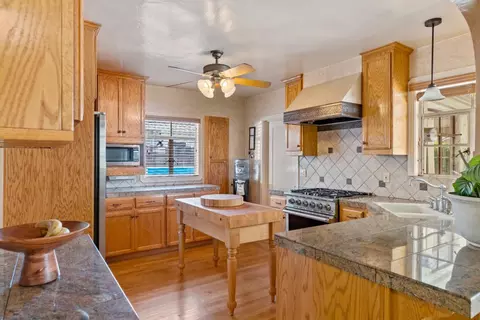 Kitchen - 405 Myrtle Ave, Modesto, CA 95350 photo 1 of 5