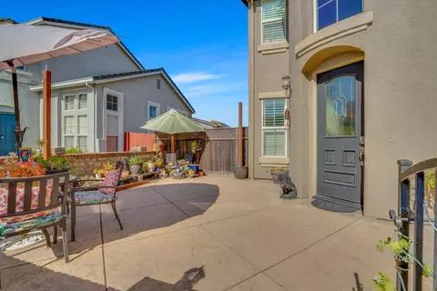 1027 Maggiore, Manteca, CA 95337 photo 4