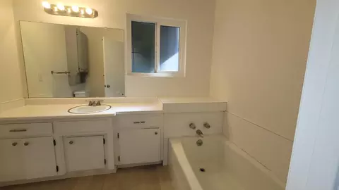 1424 Kent Way, Modesto, CA 95355 photo 20