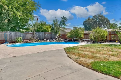 Exterior - 3130 Mayer Way, Carmichael, CA 95608 photo 6 of 6