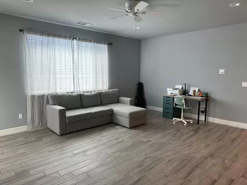 4901 Douvan Ct, Carmichael, CA 95608 photo 3