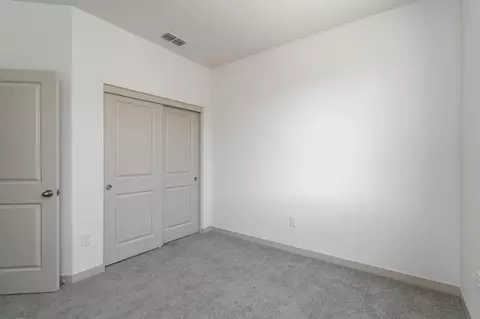 Bedroom - 154 Woodside Dr, Sonora, CA 95370 photo 4 of 8