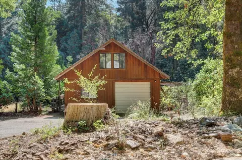 11728 Buckeye Rd, Nevada City, CA 95959