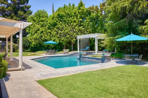 Exterior - 751 Camelia Ct, Ripon, CA 95366 photo 17 of 37