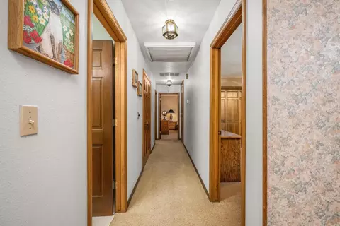 Entry Way - 751 Camelia Ct, Ripon, CA 95366 photo 3 of 6