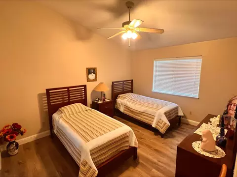 4486 Mirage Dr, Turlock, CA 95382 photo 12