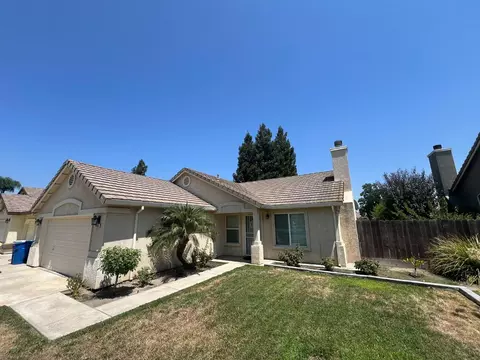 4486 Mirage Dr, Turlock, CA 95382 photo 2