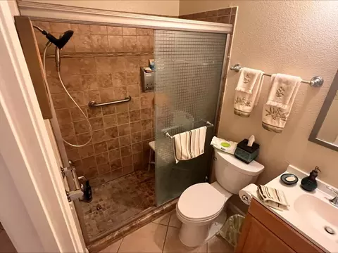 4486 Mirage Dr, Turlock, CA 95382 photo 16