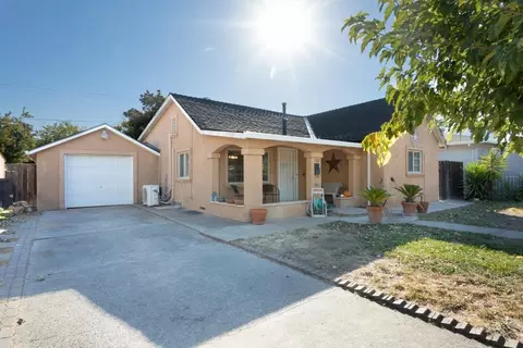 Exterior - 182 Oregon St, Gridley, CA 95948 photo 2 of 7