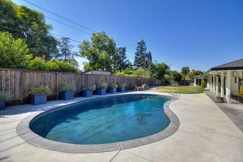 Exterior - 3221 Max Ct, Carmichael, CA 95608 photo 10 of 21