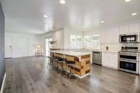 Kitchen - 3221 Max Ct, Carmichael, CA 95608 photo 4 of 8