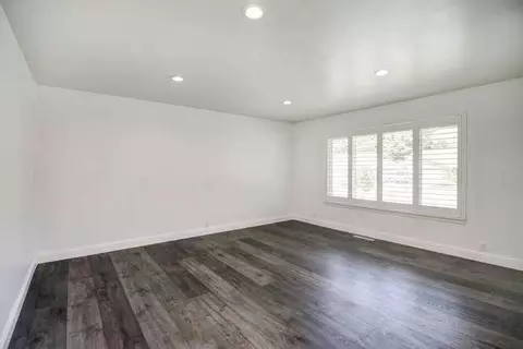 Living - 3221 Max Ct, Carmichael, CA 95608 photo 2 of 7