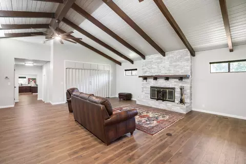Living - 11476 Larkin Rd, Live Oak, CA 95953 photo 3 of 4