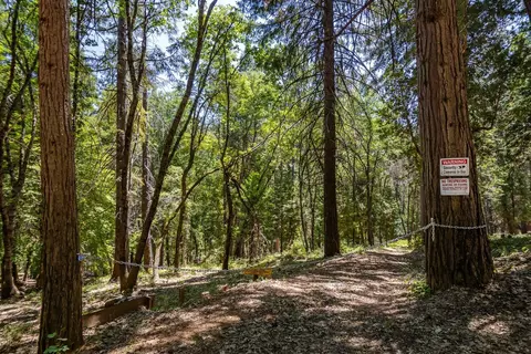 13705 Lower Colfax Rd, Grass Valley, CA 95945 photo 3