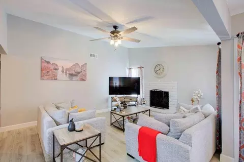 1000 Pennington Pl, Modesto, CA 95356 photo 10