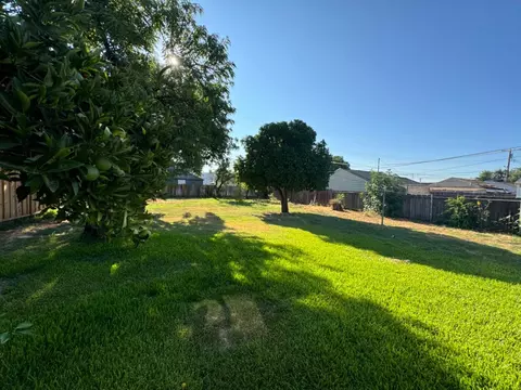1214 S School St, Lodi, CA 95240 photo 25