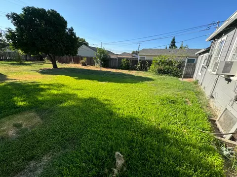 1214 S School St, Lodi, CA 95240 photo 26