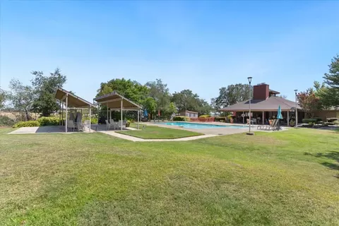 8875 Bluff Ln, Fair Oaks, CA 95628 photo 27