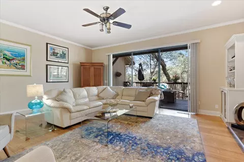 8875 Bluff Ln, Fair Oaks, CA 95628 photo 13