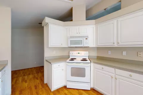 Kitchen - 134 Larkin Rd, Gridley, CA 95948 photo 6 of 6