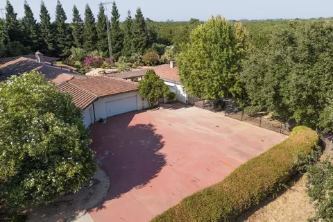 Exterior - 134 Larkin Rd, Gridley, CA 95948 photo 7 of 22