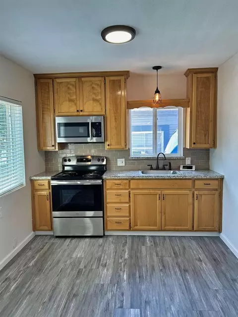 217 I St, Modesto, CA 95351 photo 9