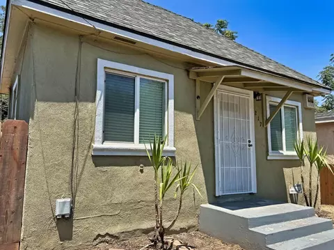 217 I St, Modesto, CA 95351 photo 5