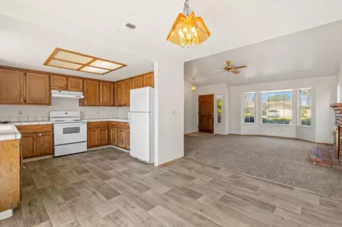 4179 Deaton Dr, Olivehurst, CA 95961 photo 13