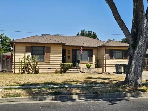 1393 W 25th St, Merced, CA 95340 photo 1
