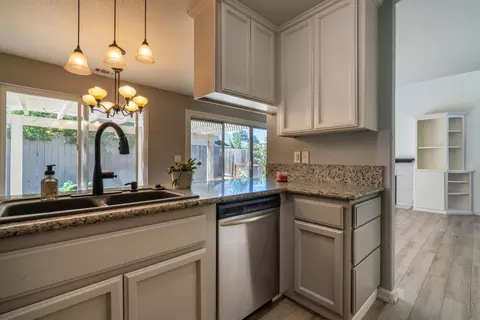 117 Westview Ln, Jackson, CA 95642 photo 3