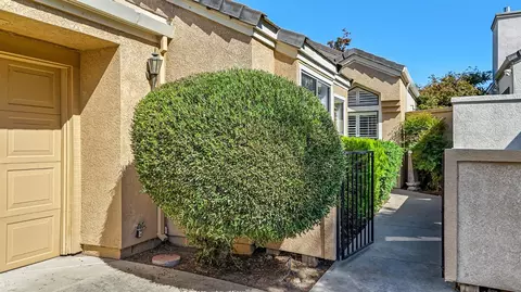 4305 Copper Cliff Ln, Modesto, CA 95355 photo 4
