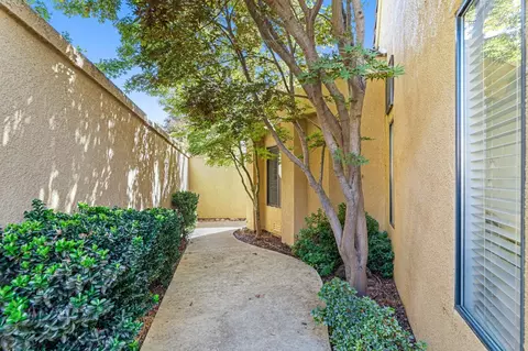 4305 Copper Cliff Ln, Modesto, CA 95355 photo 41