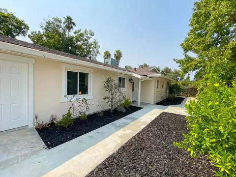 5901 S Del Campo Ln, Carmichael, CA 95608 photo 4