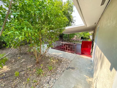 5901 S Del Campo Ln, Carmichael, CA 95608 photo 12