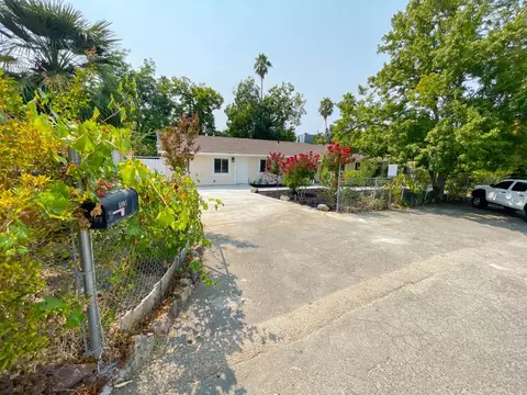 5901 S Del Campo Ln, Carmichael, CA 95608 photo 3