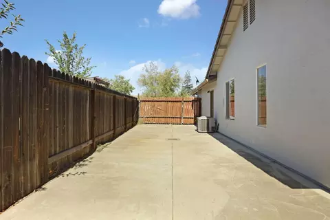 1130 E Hill Ct, Galt, CA 95632 photo 36