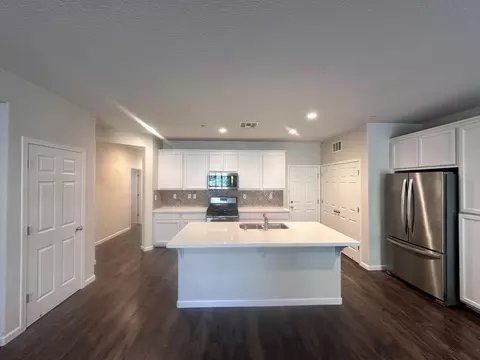 Kitchen - 7940 Bing, Antelope, CA 95843 photo 1 of 3