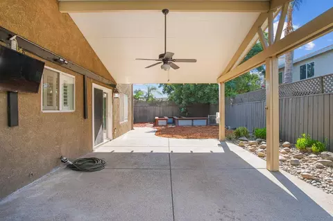 664 Stoneridge Ct, Lathrop, CA 95330 photo 32