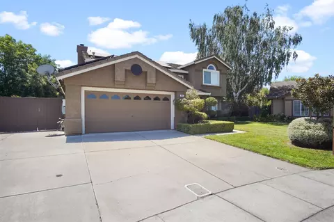 664 Stoneridge Ct, Lathrop, CA 95330 photo 2