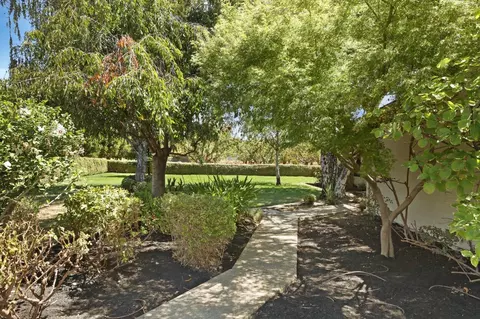 6690 E Haight Rd, Lodi, CA 95240 photo 4