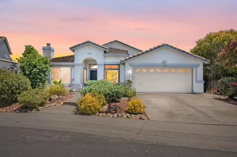 10093 Oglethorpe Way, Elk Grove, CA 95624
