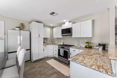 4331 Elton, Olivehurst, CA 95961 photo 9