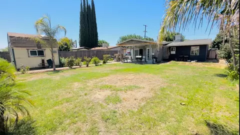 1210 Hilltop Ln, Modesto, CA 95358 photo 14