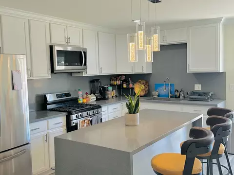 1210 Hilltop Ln, Modesto, CA 95358 photo 8
