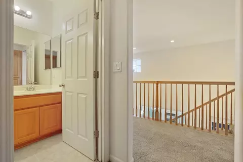 Entry Way - 28272 S Zephyr Dr, Tracy, CA 95304 photo 12 of 14