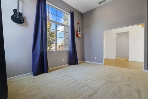 Living - 28272 S Zephyr Dr, Tracy, CA 95304 photo 1 of 12