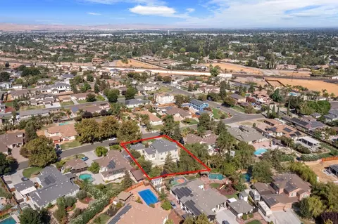 View/Area - 28272 S Zephyr Dr, Tracy, CA 95304 photo 4 of 5