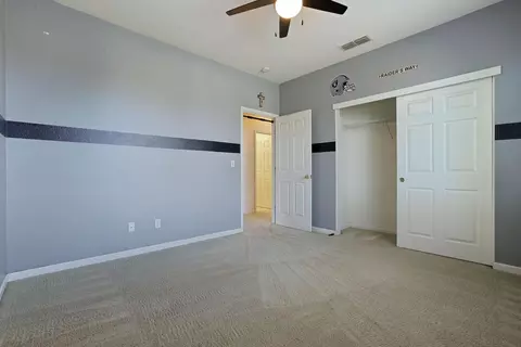 Bedroom - 28272 S Zephyr Dr, Tracy, CA 95304 photo 4 of 6